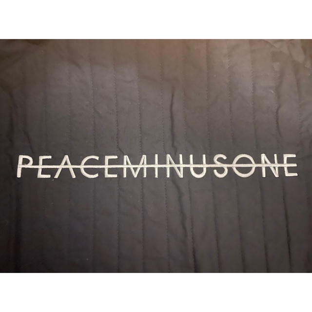 PEACEMINUSONE(ピースマイナスワン)のpeaceminusone padded pullover  メンズのトップス(スウェット)の商品写真