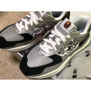 A BATHING APE - 27cm BAPE NEW BALANCE 5740 エイプ ニューバランスの ... 27cm BAPE NEW BALANCE 5740 エイプ ニューバランス