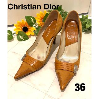 クリスチャンディオール(Christian Dior)の【ディオール】ロゴプレート パンプス ポインテッドトゥ ピンヒール 23cm(ハイヒール/パンプス)