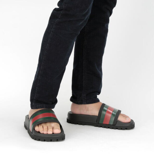 ✴︎新品✴︎ 正規品 GUCCI シャワーサンダル 429469 7 スニーカー