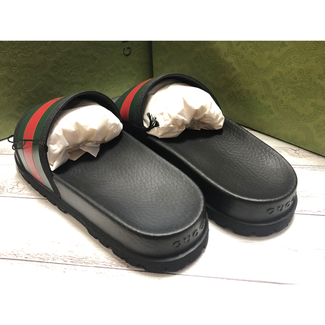 ✴︎新品✴︎ 正規品 GUCCI シャワーサンダル 429469 7 スニーカー