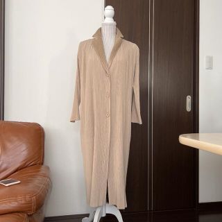 イッセイミヤケ ロングコート(レディース)の通販 64点 | ISSEY MIYAKE