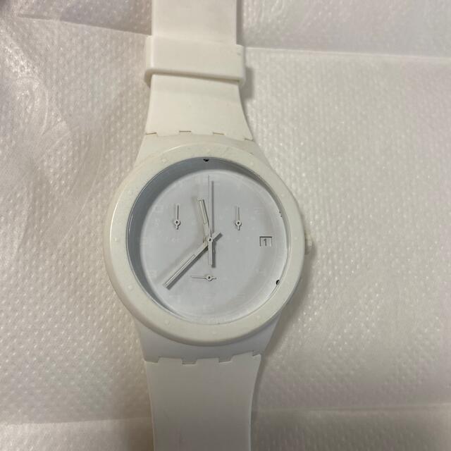 swatch(スウォッチ)の専用】スウォッチ　白　時計　swatch レディースのファッション小物(腕時計)の商品写真