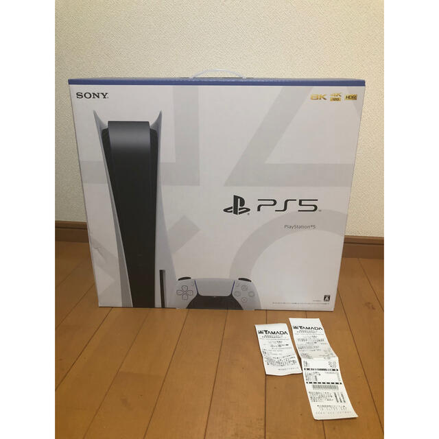 PlayStation(プレイステーション)のSONYプレイステーション5 CFI-1100A01  新品未使用 エンタメ/ホビーのゲームソフト/ゲーム機本体(家庭用ゲーム機本体)の商品写真