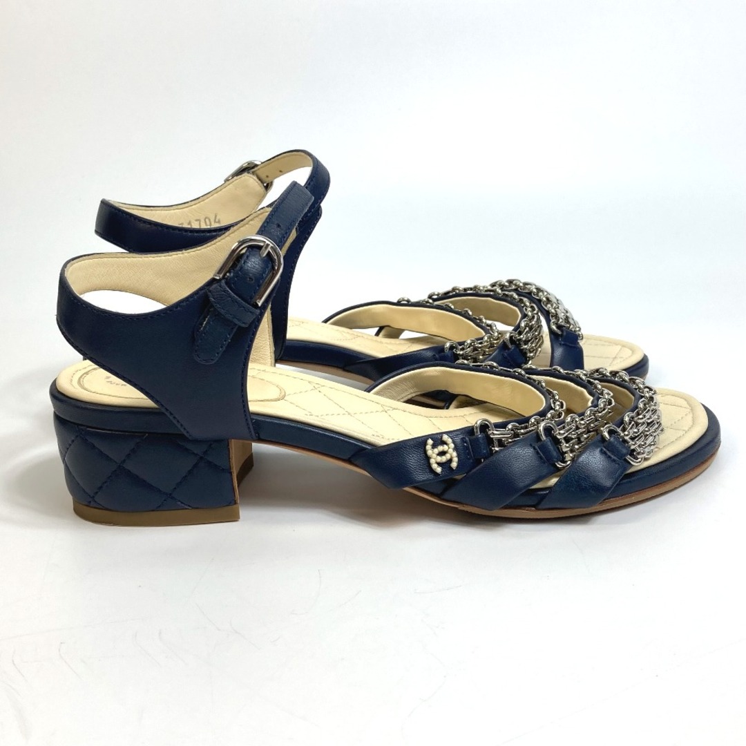 CHANEL(シャネル)のシャネル CHANEL マトラッセ G31704 CC ココマーク 靴 チェーン アンクルストラップ サンダル ラムスキン ネイビー 美品 レディースの靴/シューズ(サンダル)の商品写真