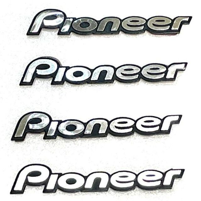 Pioneer(パイオニア)のパイオニア Pioneer スピーカーロゴ プレート エンブレム ステッカー 自動車/バイクの自動車(車内アクセサリ)の商品写真