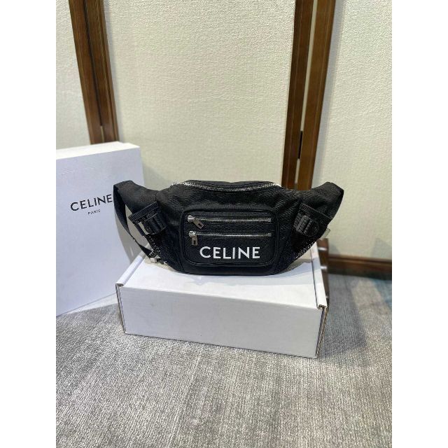 得価爆買い celine - ELINEプリント入り ナイロン ブラックの通販 by