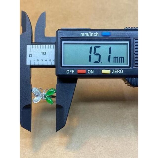 正規逆輸入品】 氷ヒスイ 本翡翠 蝶々 リング 指輪 緑色 鑑別書有 正規逆輸入品】 氷ヒスイ 本翡翠 蝶々 リング 指輪 緑色 鑑別書有