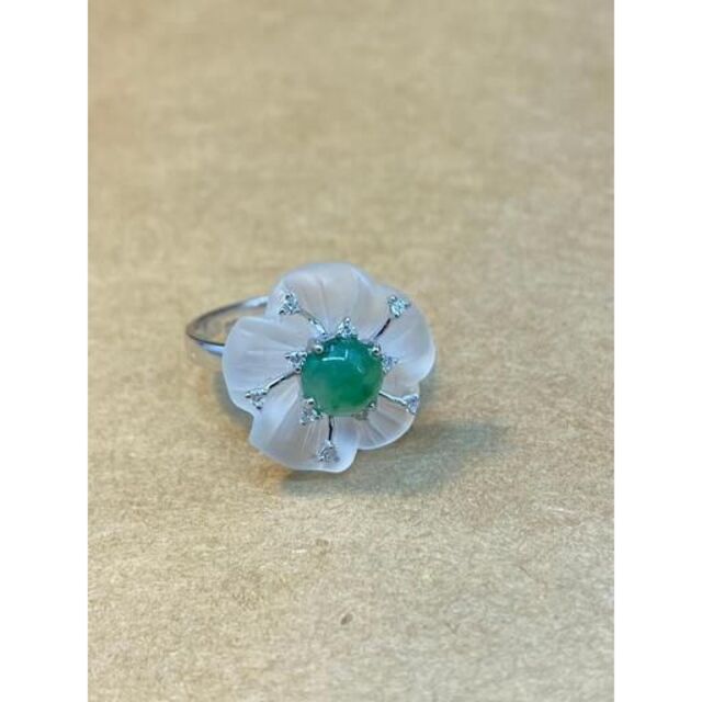 100 %品質保証 氷ヒスイ 本翡翠 花びら リング 指輪 フリーサイズ 縁起物 誕生日プレゼント リング(指輪) 100 %品質保証 氷ヒスイ 本翡翠 花びら リング 指輪 フリーサイズ 縁起物 誕生日プレゼント リング(指輪)