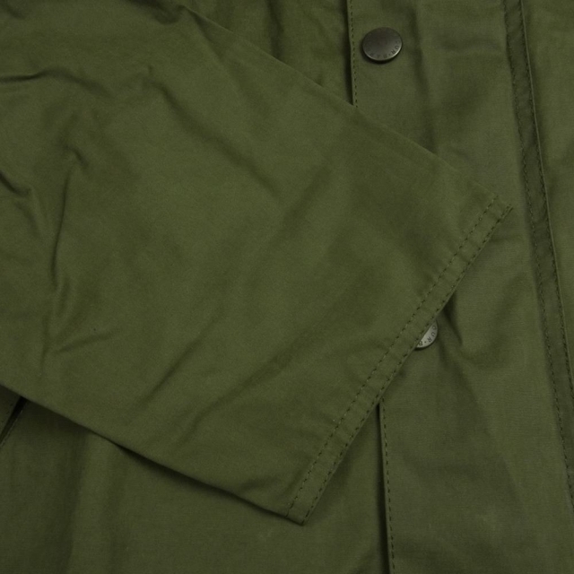 Barbour(バーブァー)のBarbour バブアー 22SS 2201158 国内正規品 TRANS PORT CASUAL トランスポート ジャケット カーキ系 36【美品】【中古】 メンズのジャケット/アウター(その他)の商品写真