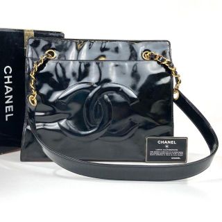 シャネル エナメルバッグの通販 100点以上 | CHANELを買うならラクマ シャネル エナメルバッグの通販 100点以上 | CHANELを買うならラクマ