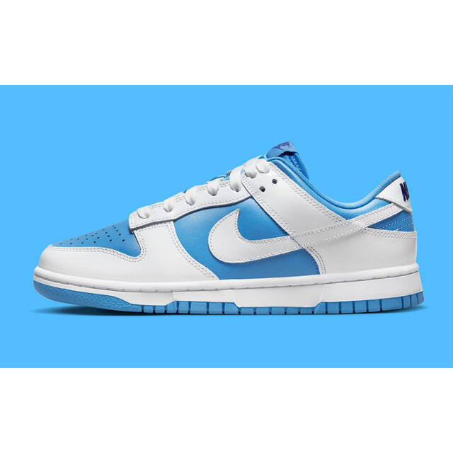 NIKE(ナイキ)の【新品/27.5】NIKE WMNS DUNK LOW REVERSE UNC メンズの靴/シューズ(スニーカー)の商品写真