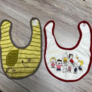 ピーナッツ(PEANUTS)のスタイ　よだれかけ　スヌーピー(ベビースタイ/よだれかけ)