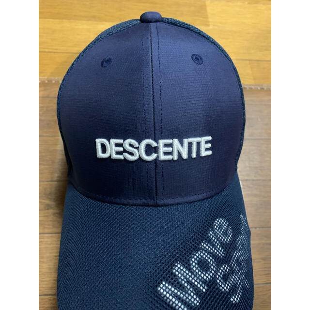 DESCENTE(デサント)の2021年モデル　デサント ムーブスポーツ バックメッシュキャップ メンズの帽子(キャップ)の商品写真