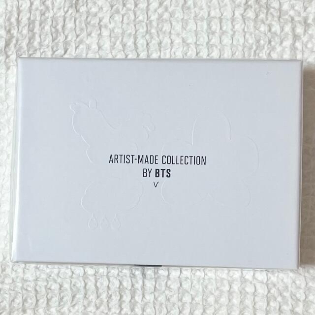 V テヒョン ブローチ BTS artist made エンタメ/ホビーのタレントグッズ(アイドルグッズ)の商品写真