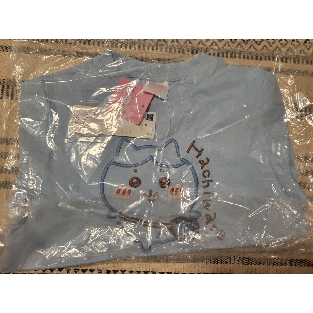 GU(ジーユー)のGU ちいかわ ハチワレ レディースのトップス(Tシャツ(半袖/袖なし))の商品写真