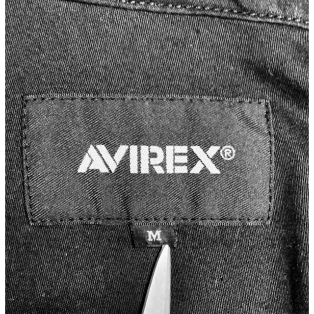 AVIREX(アヴィレックス)のAVIREX M-65 ブラック ミリタリージャケット メンズのジャケット/アウター(ミリタリージャケット)の商品写真