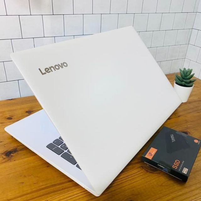 人気定番低価Lenovo - レノボブリザードホワイト☘Win11/新品SSD240 ...