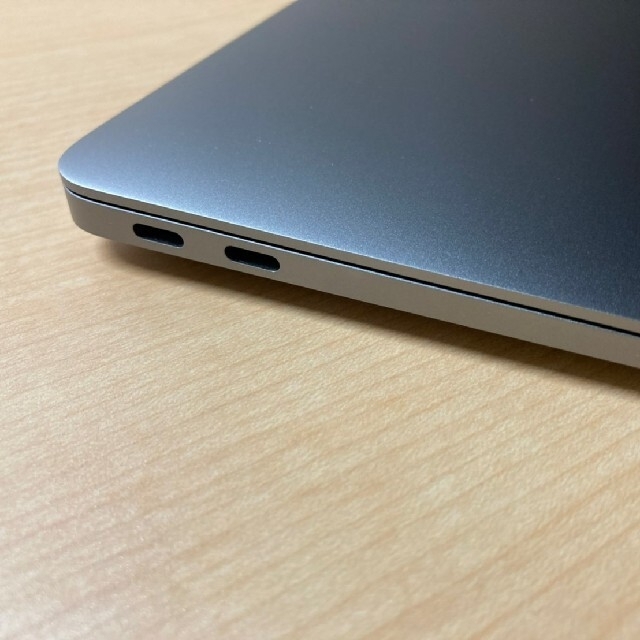 Apple(アップル)の【Apple care 加入済】Apple MacBook Air 2019 スマホ/家電/カメラのPC/タブレット(ノートPC)の商品写真