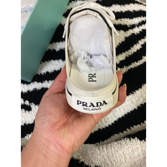 PRADA(プラダ)の値下げ！PRADA  スニーカー　スリッポン　サンダル レディースの靴/シューズ(スニーカー)の商品写真