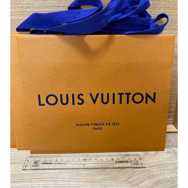 LOUIS VUITTON - 【送料込】4点 ルイヴィトン ショッパー 紙袋の