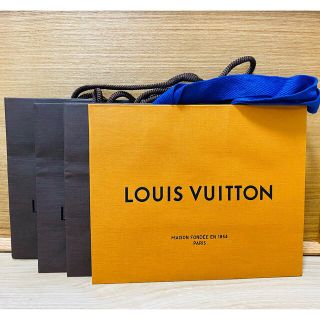 ルイヴィトン(LOUIS VUITTON)の【送料込】ルイヴィトン ショッパー 紙袋 4点(ショップ袋)