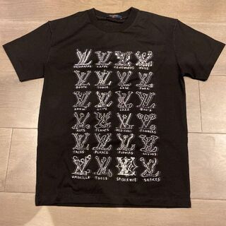 LOUIS VUITTON - ヴィトン　Tシャツ　カートゥーン　LVシグネチャー　ロゴ　ブラック　モチーフ