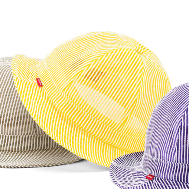 Supreme(シュプリーム)の丸の内2様専用 Supreme Stripe Mesh Bell Hat メンズの帽子(ハット)の商品写真