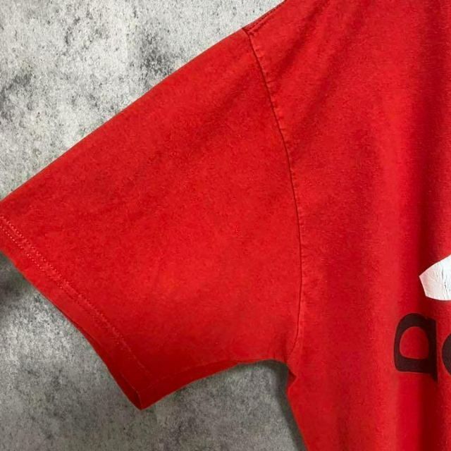 adidas(アディダス)のアディダス　adidas プリント　tシャツ 赤　半袖　デカロゴ　古着 メンズのトップス(Tシャツ/カットソー(半袖/袖なし))の商品写真