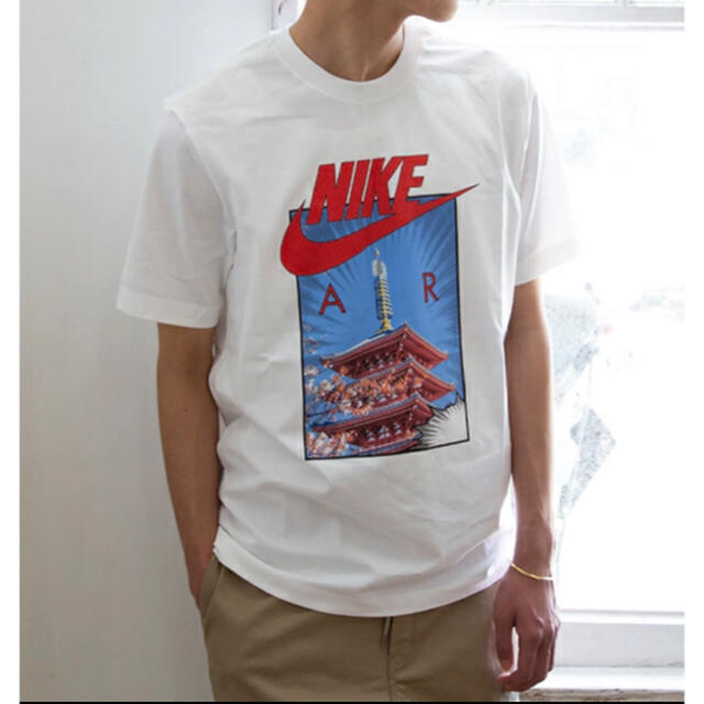 NIKE(ナイキ)の専用！3,850円《新品》NIKE 五重塔 グラフィック  tシャツ L メンズのトップス(Tシャツ/カットソー(半袖/袖なし))の商品写真