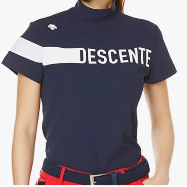 DESCENTE(デサント)のデサント　レディースゴルフウェア　ハイネック　トップス　半袖　L M紺　春夏 スポーツ/アウトドアのゴルフ(ウエア)の商品写真