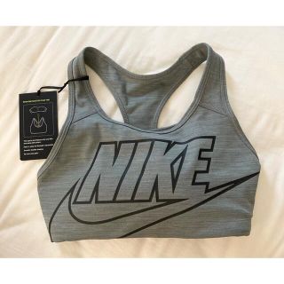 ナイキ(NIKE)のれお様専用　ナイキ　スポーツブラ　NIKE グレー(トレーニング用品)