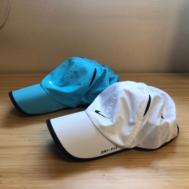 NIKE(ナイキ)のナイキ　テニスキャップ(ジュニア)  2点 スポーツ/アウトドアのテニス(その他)の商品写真