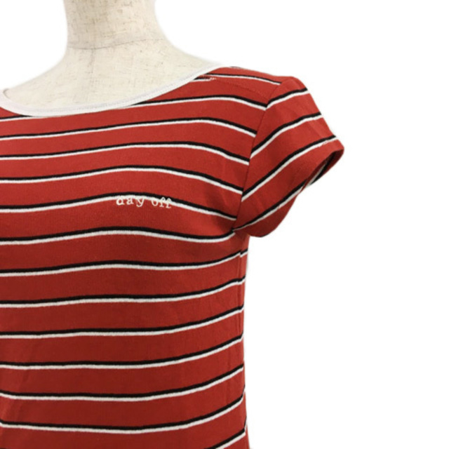 SLY(スライ)のスライ Tシャツ カットソー プルオーバー ロゴ ボーダー 半袖 赤 白 レディースのトップス(Tシャツ(半袖/袖なし))の商品写真