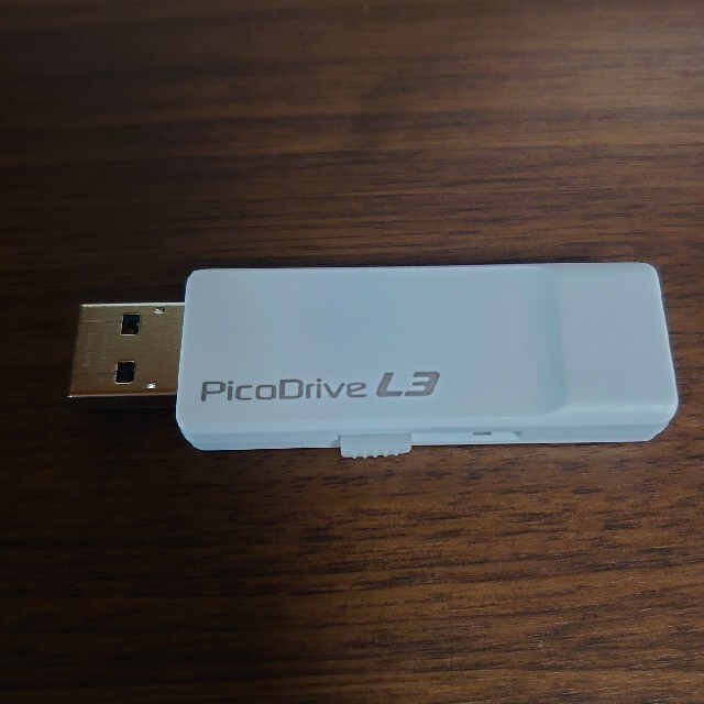 グリーンハウス USBメモリ 32GB スマホ/家電/カメラのPC/タブレット(PC周辺機器)の商品写真