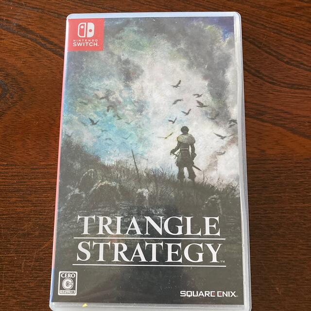 TRIANGLE STRATEGY（トライアングルストラテジー） Switch エンタメ/ホビーのゲームソフト/ゲーム機本体(家庭用ゲームソフト)の商品写真