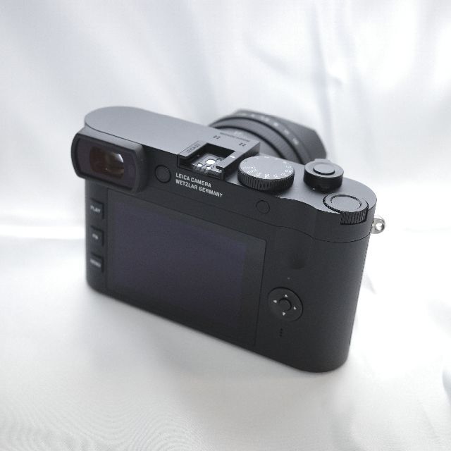 LEICA(ライカ)のLeica Q2 Monochrome 美品 スマホ/家電/カメラのカメラ(コンパクトデジタルカメラ)の商品写真