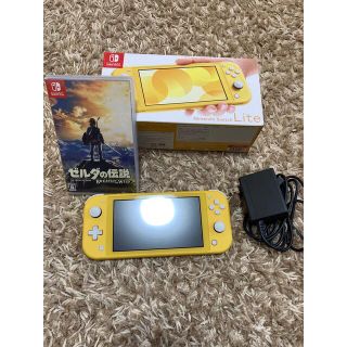 ニンテンドースイッチ(Nintendo Switch)の極美品Nintendo SWITCH LITE イエロー(携帯用ゲーム機本体)