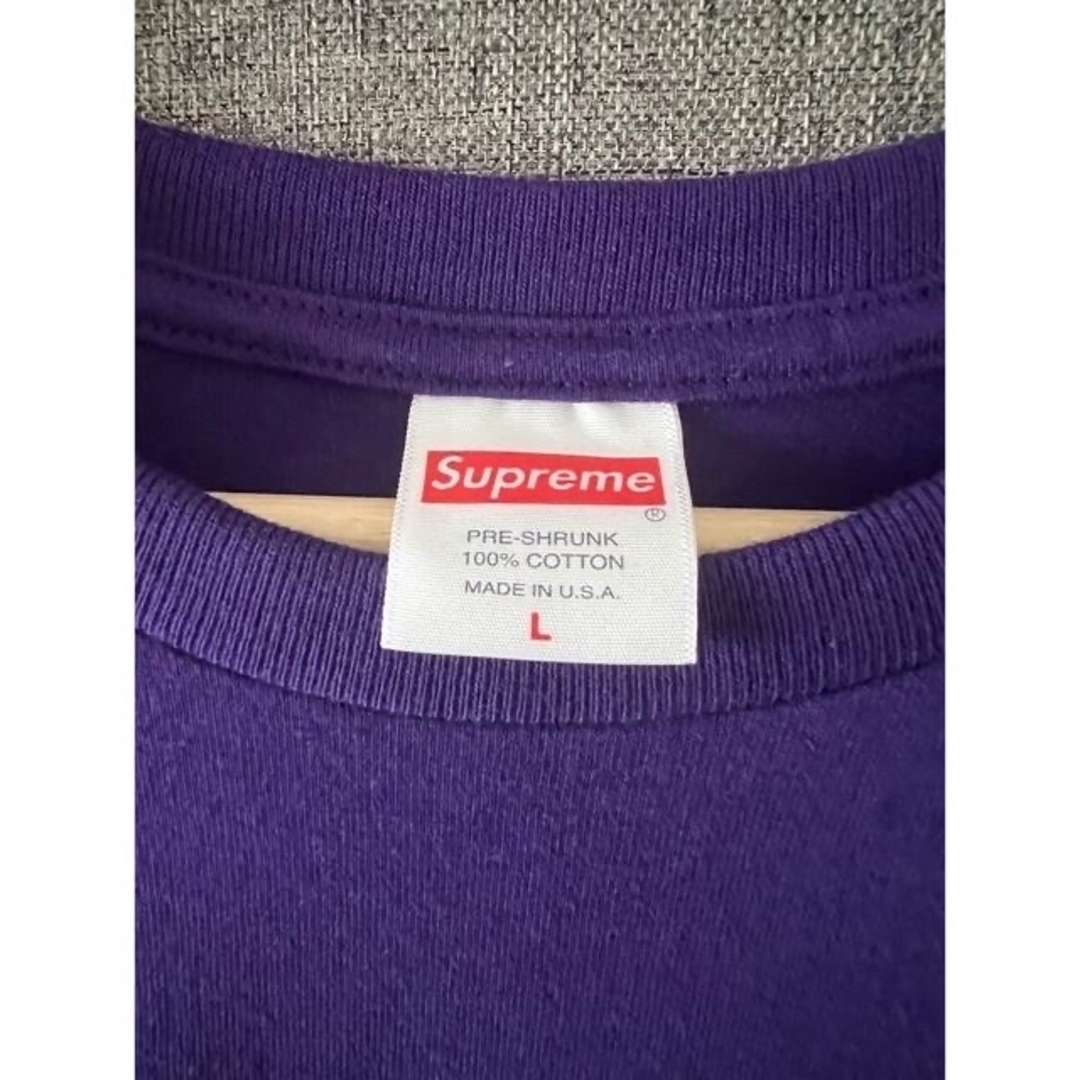 Supreme(シュプリーム)のSupreme Still Talking Tee "Purple" メンズのトップス(Tシャツ/カットソー(半袖/袖なし))の商品写真