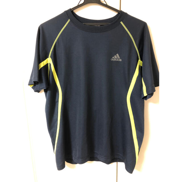 adidas(アディダス)のadidas アディダス プラクティスシャツ　Tシャツ　サイズL スポーツ/アウトドアのサッカー/フットサル(ウェア)の商品写真