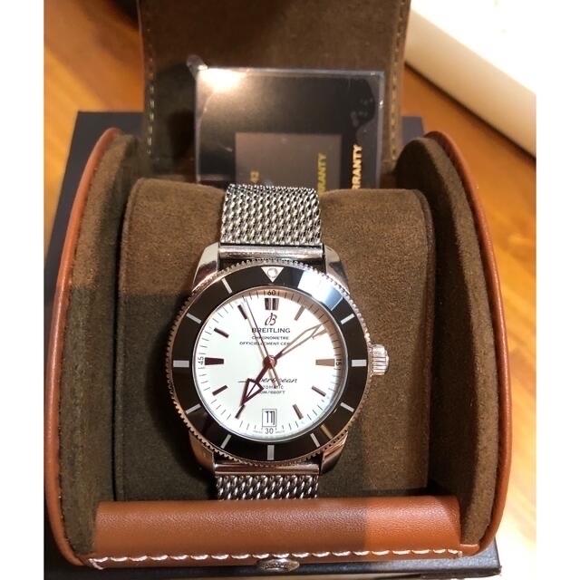 BREITLING(ブライトリング)のスーパーオーシャン　ヘリテージII 42ミリ メンズの時計(腕時計(アナログ))の商品写真