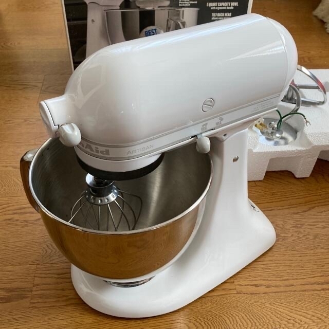 【美品】kitchenAid キッチンエイド　ミキサー　KSM150PSWW