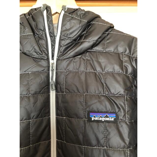 patagonia(パタゴニア)の超希少　新品　パタゴニア　ナノパフ　プルオーバー　L プリマロフト メンズのジャケット/アウター(ダウンジャケット)の商品写真