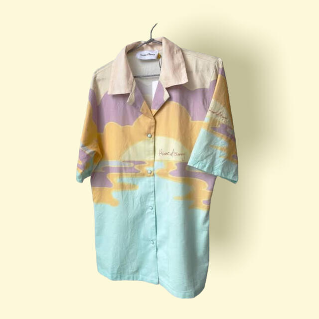 House Of Sunny Day tripper shirt レディースのトップス(シャツ/ブラウス(半袖/袖なし))の商品写真