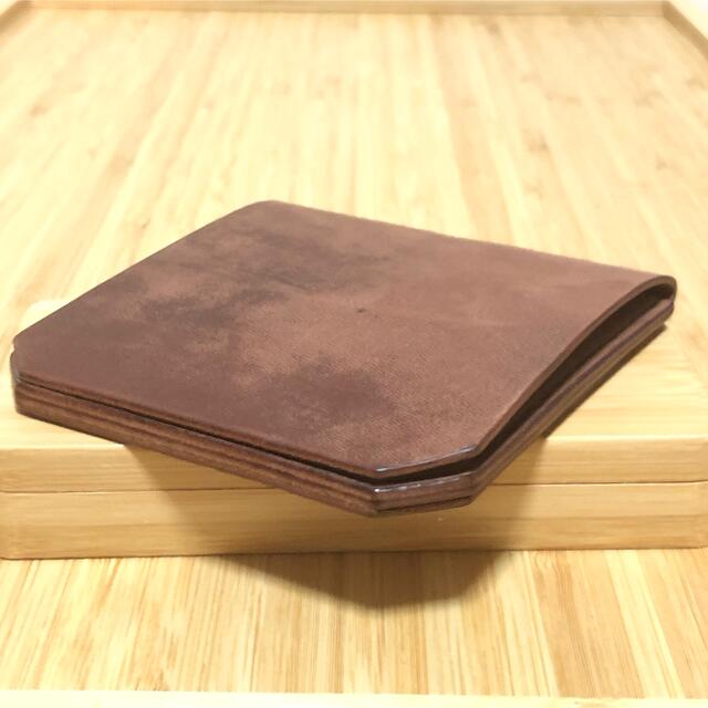 薄くシンプルな折り財布 メンズのファッション小物(折り財布)の商品写真