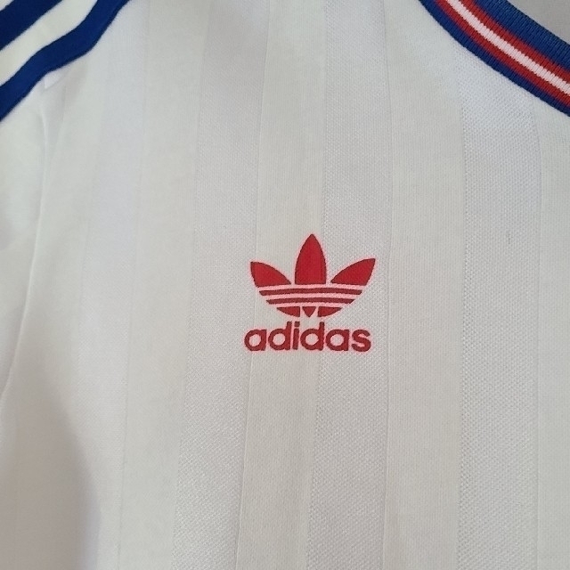 adidas(アディダス)の送料込🌟adidas originals🌟国シリーズ🌟ENGLAND🌟 メンズのトップス(Tシャツ/カットソー(半袖/袖なし))の商品写真