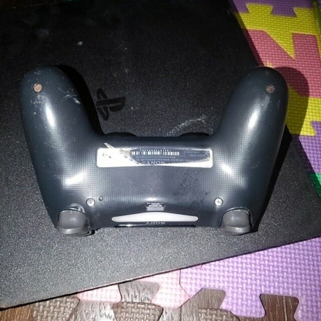 PlayStation4(プレイステーション4)のps4 プレイステーション4 CUH-2200A ジャンク品 エンタメ/ホビーのゲームソフト/ゲーム機本体(家庭用ゲーム機本体)の商品写真