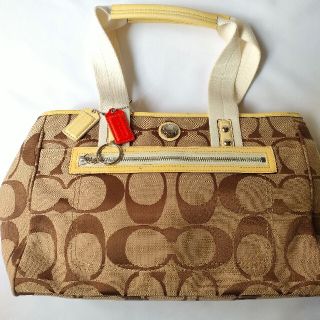 出産祝いなども豊富バッグ2ページ目 - コーチ(COACH) エナメル トートバッグ(レディース)の通販