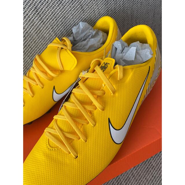 NIKE - 新品 26cm NIKE ナイキ ヴェイバー12アカデミー NJR HGの通販