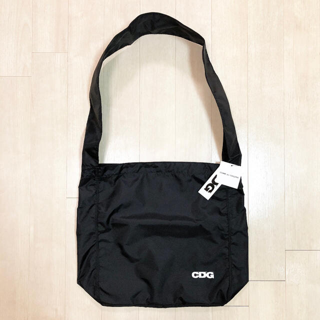 COMME des GARCONS - 新品 コムデギャルソン ショルダーバッグ